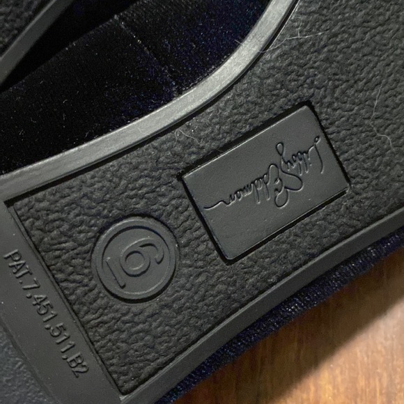 Black studded, Libby Edelman, velvet, ballet flat. Removable ribbon ankle strap. - Picture 5 of 7